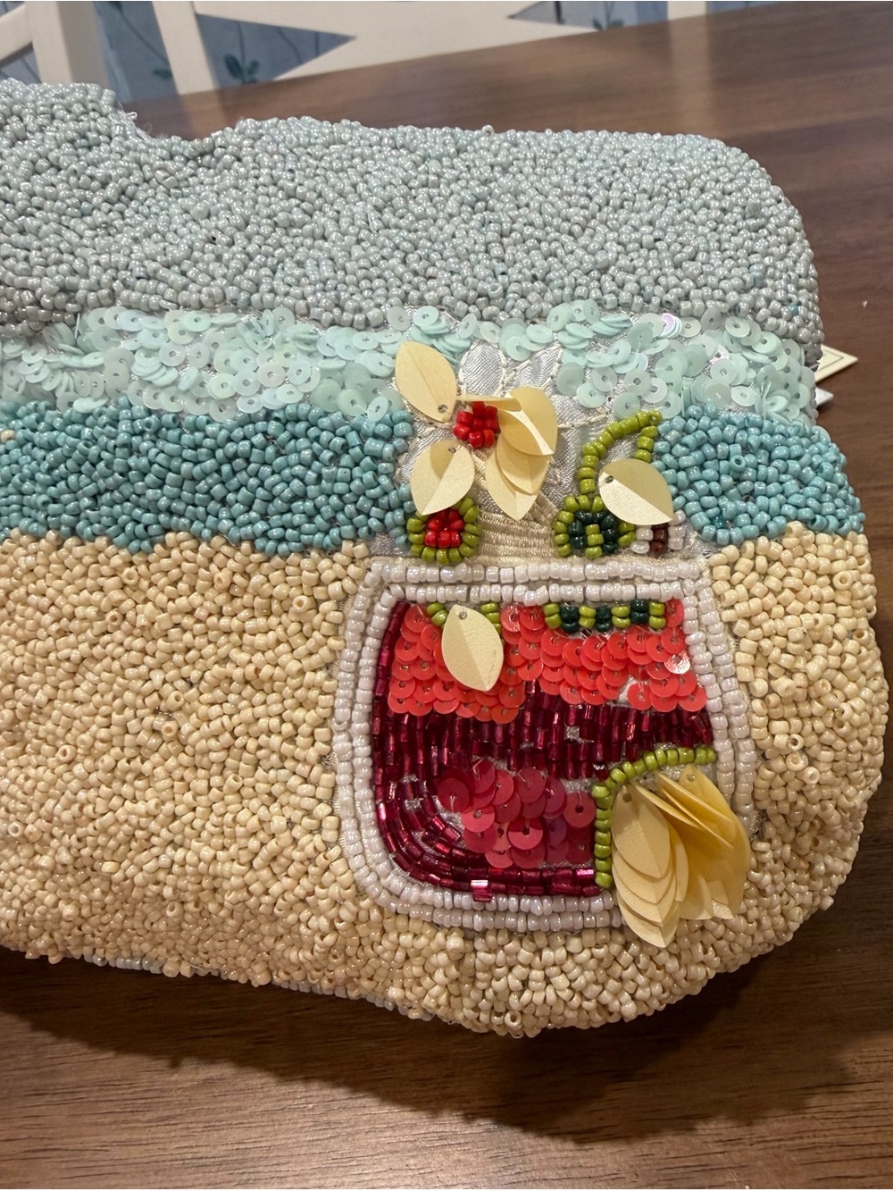 Hand Beaded Beach Scene Shoulder Bag - Picture 3 of 4
